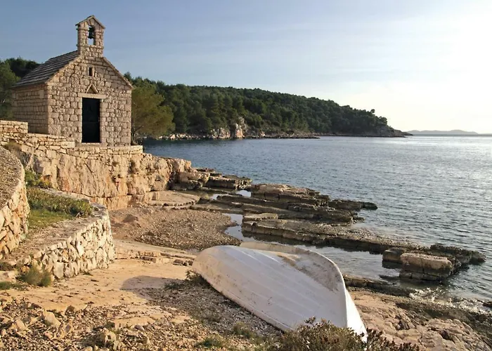 Bravura Villa *