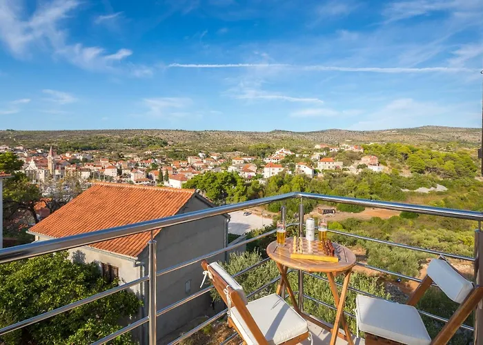 Bravura Villa