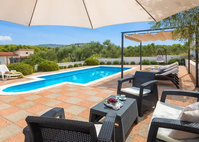 Villa Bravura Milna (Brac)