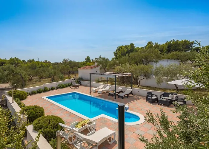 Villa Bravura Milna (Brac)