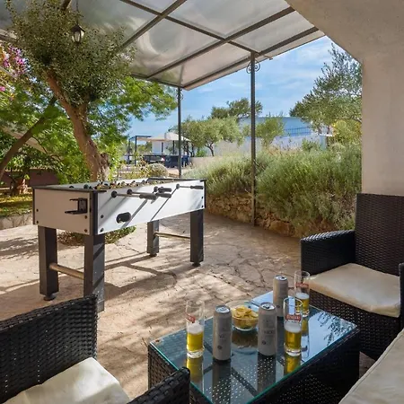 Bravura * Milna (Brac)