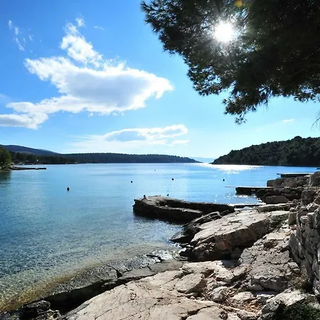 Bravura Milna Milna (Brac)